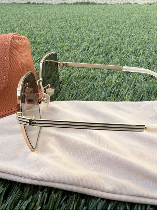 Tory Burch Gold Square Frame Gradient Sunglasses with Case main image 5